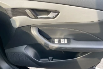 Vehicle Thumbnail 33