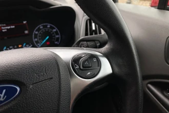 Vehicle Thumbnail 32