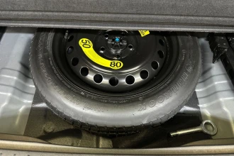 Vehicle Thumbnail 18