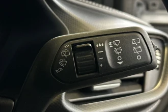 Vehicle Thumbnail 30