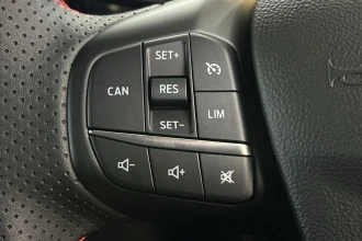 Vehicle Thumbnail 27