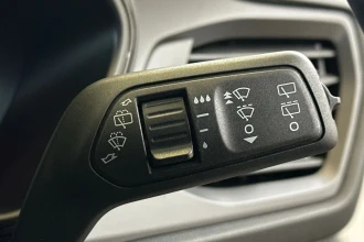 Vehicle Thumbnail 28
