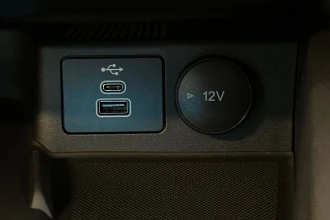 Vehicle Thumbnail 38