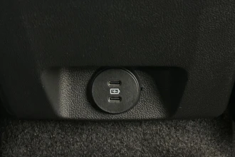 Vehicle Thumbnail 43