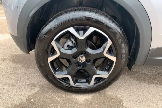 Vehicle Thumbnail 19