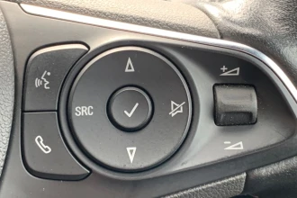 Vehicle Thumbnail 33