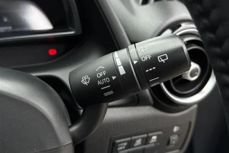 Vehicle Thumbnail 35