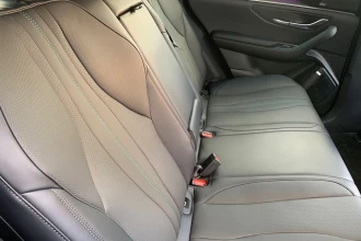 Vehicle Thumbnail 18