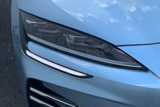Vehicle Thumbnail 25