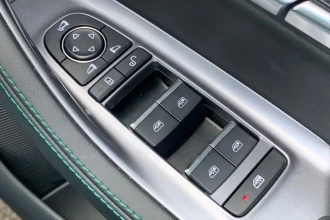 Vehicle Thumbnail 27