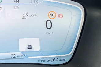 Vehicle Thumbnail 30