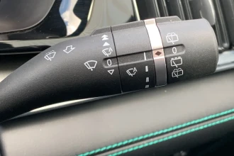 Vehicle Thumbnail 36