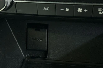 Vehicle Thumbnail 36