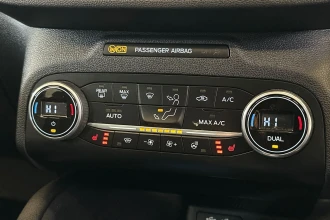 Vehicle Thumbnail 40
