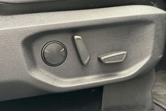 Vehicle Thumbnail 30