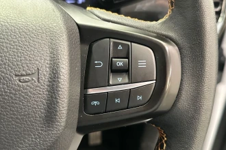 Vehicle Thumbnail 36
