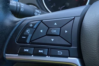 Vehicle Thumbnail 24