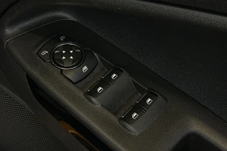 Vehicle Thumbnail 23