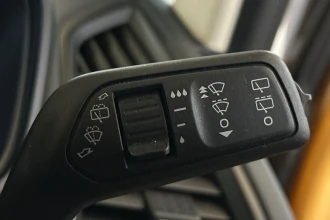 Vehicle Thumbnail 28