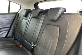 Vehicle Thumbnail 16