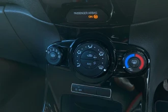 Vehicle Thumbnail 34
