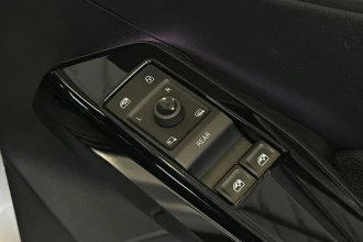 Vehicle Thumbnail 23