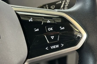 Vehicle Thumbnail 25