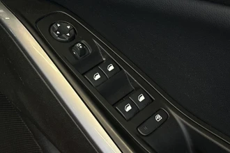 Vehicle Thumbnail 24