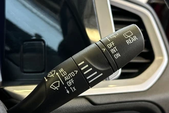 Vehicle Thumbnail 30