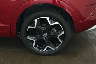Vehicle Thumbnail 11