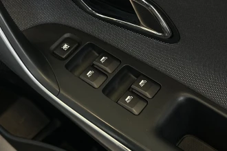 Vehicle Thumbnail 25