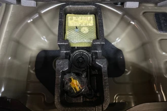Vehicle Thumbnail 18