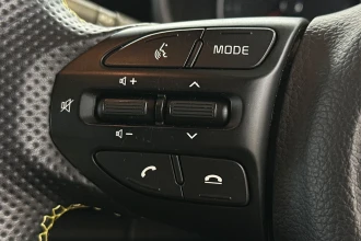 Vehicle Thumbnail 25