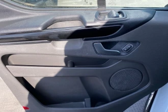 Vehicle Thumbnail 21