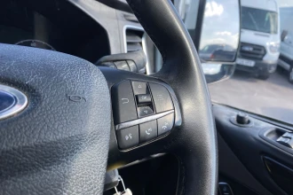 Vehicle Thumbnail 33