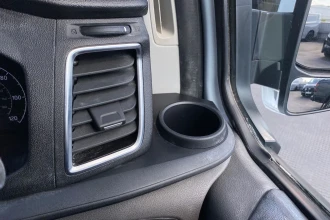 Vehicle Thumbnail 36