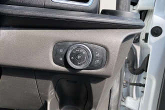 Vehicle Thumbnail 38