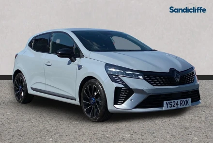 Renault Clio Listing Image