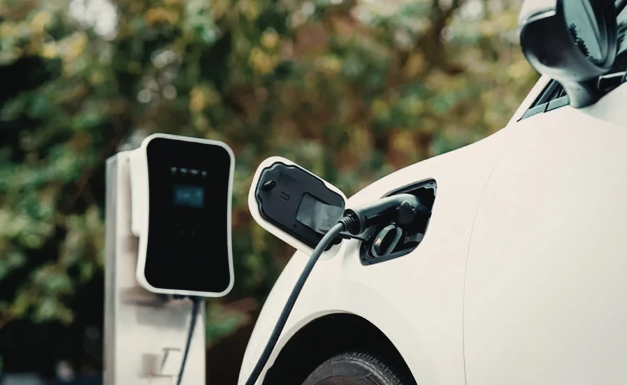 How Much Does It Cost to Charge an Electric Car in the UK in 2026?