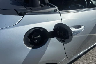 Vehicle Thumbnail 16