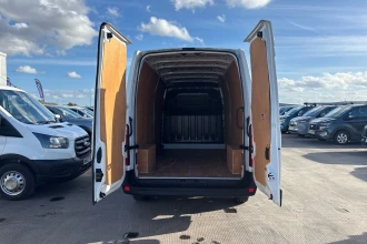Vehicle Thumbnail 5