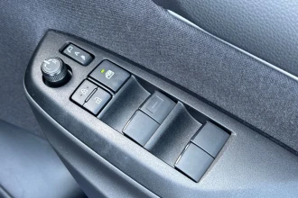 Vehicle Thumbnail 52