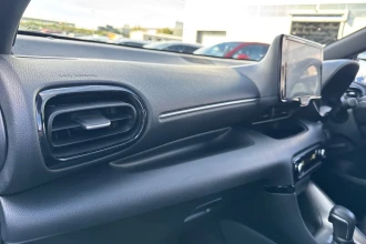 Vehicle Thumbnail 60