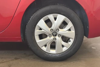 Vehicle Thumbnail 10