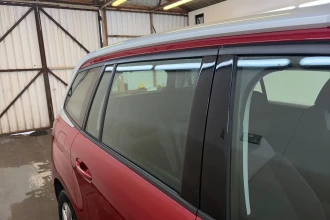 Vehicle Thumbnail 11
