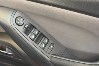 Vehicle Thumbnail 40