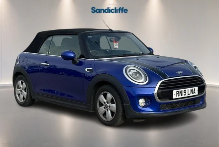 MINI Convertible Listing Image