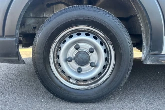 Vehicle Thumbnail 11