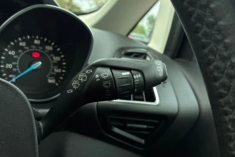 Vehicle Thumbnail 37