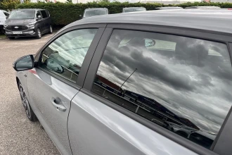 Vehicle Thumbnail 11